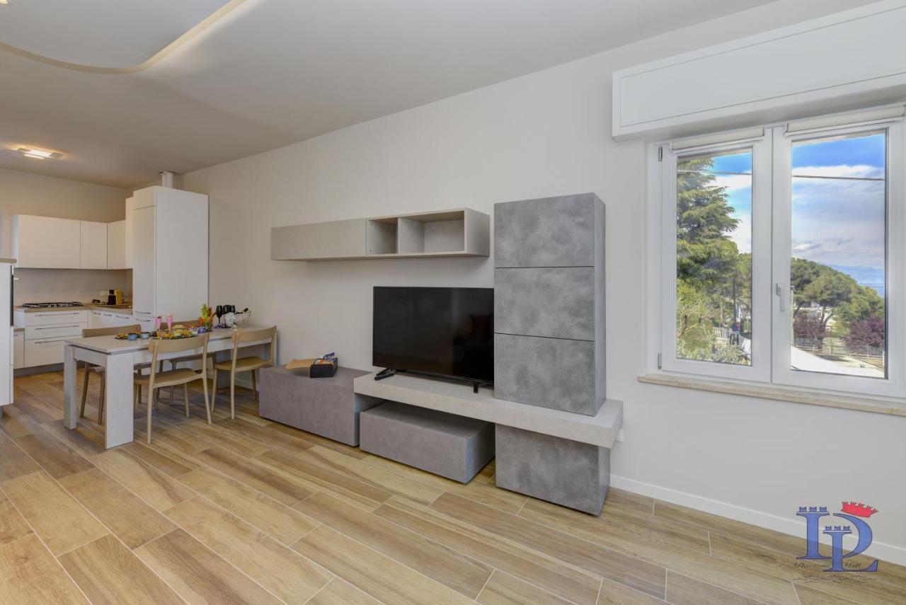 Desenzanoloft Official Partner Marriott Homes & Villas - Cappuccino Apartment Desenzano del Garda Exterior foto